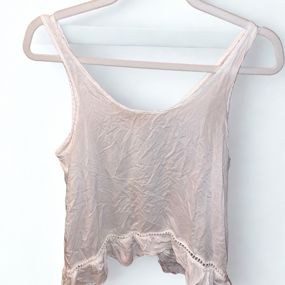 American Eagle Outfitters Cream Crop Top